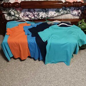 woman within short sleeve tops Large 18-20 set of 5
